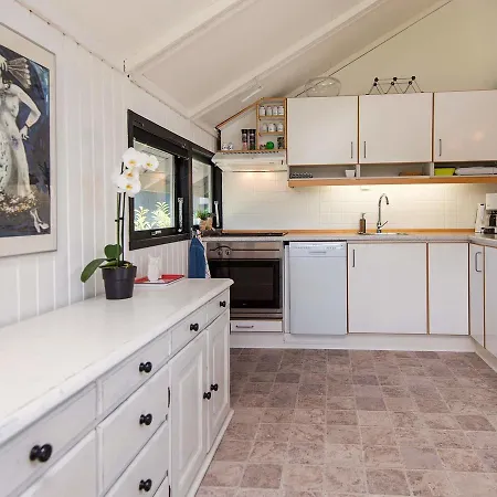 度假居 Three-bedroom Holiday In 21